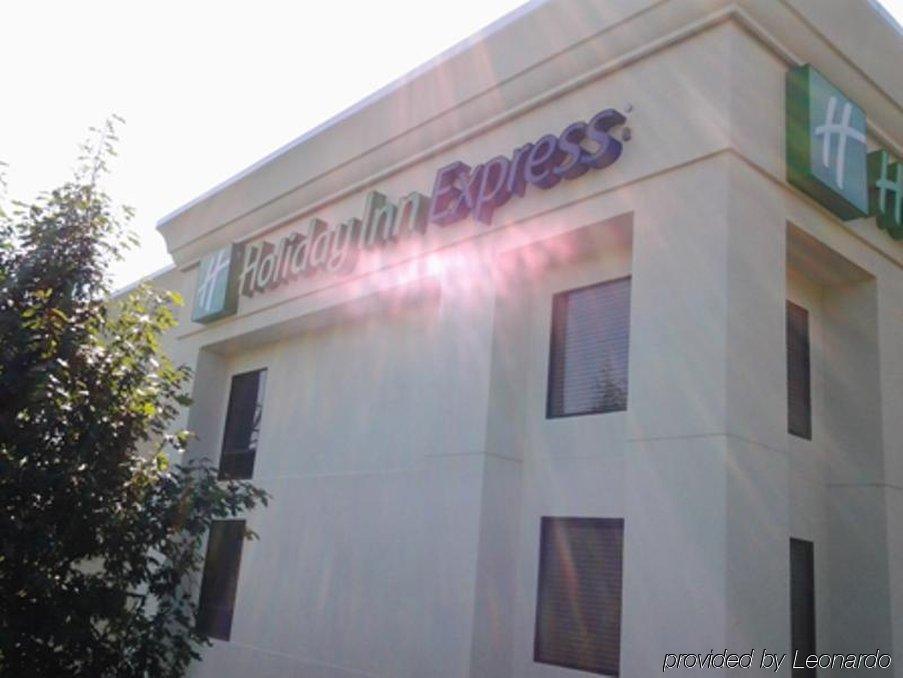Holiday Inn Express Edgewood-Aberdeen-Bel Air Exterior foto